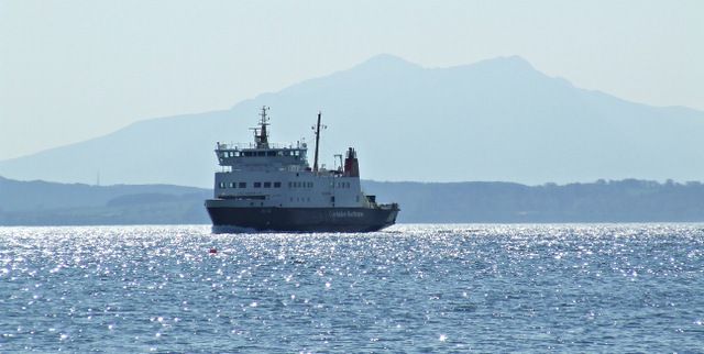 MV Bute approaching Wemyss Bay