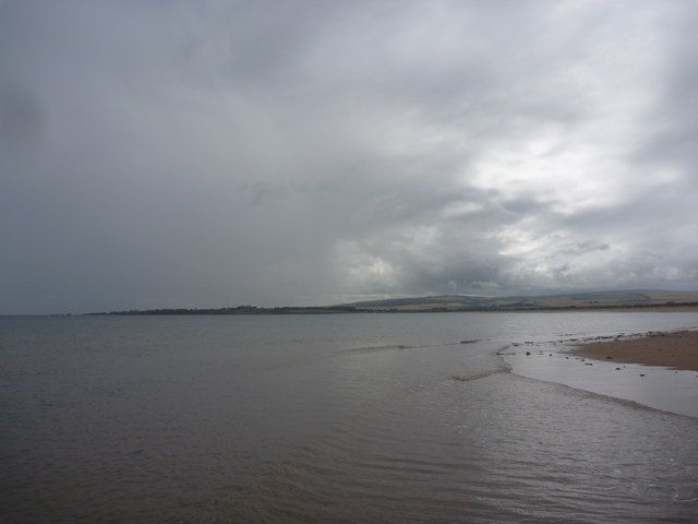 Coastal East Lothian : A Passing Shower, Belhaven Bay