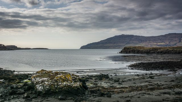 Rocks on Traigh nam Beach