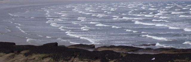 Waves in St Andrews Bay