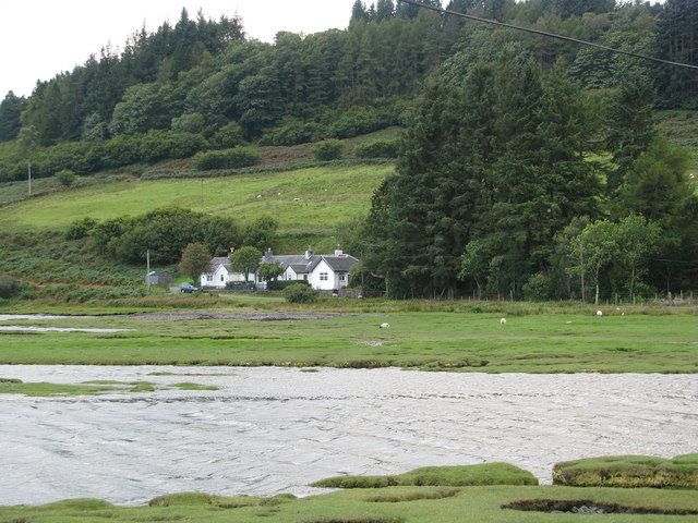Seabank Villa across Kilfinichen Bay