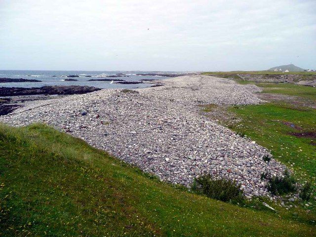 Pebble bank at Port Bharrapol