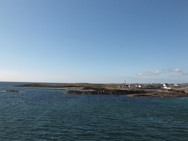 Rocky shoreline near Scarinish, Tiree