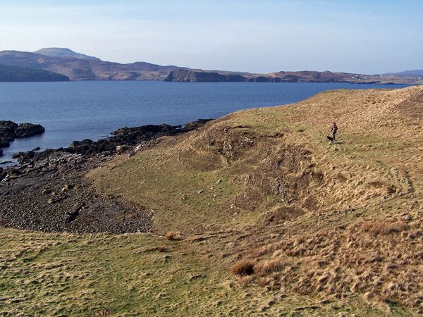 West facing shore of Harlosh Point