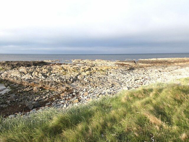 Rocky shore below Inverallochy Golf Club