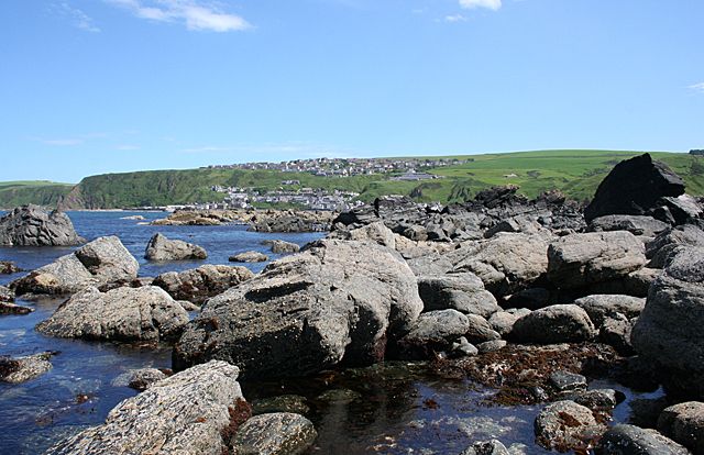 Shore east of More Head