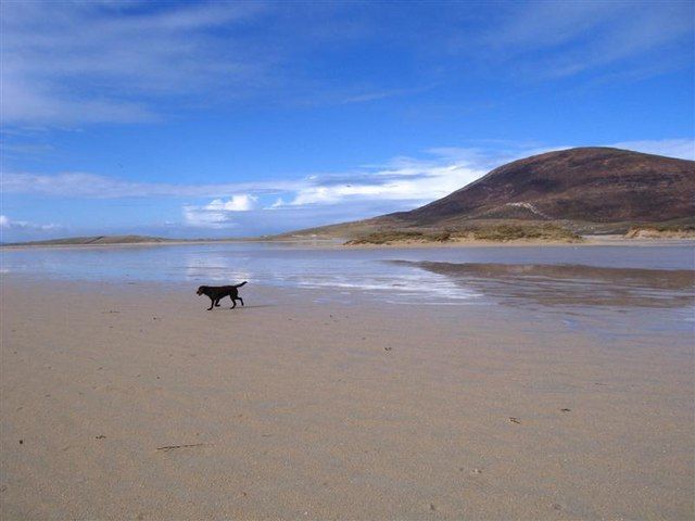 Behind the Sand Dunes, Traigh Scarasta