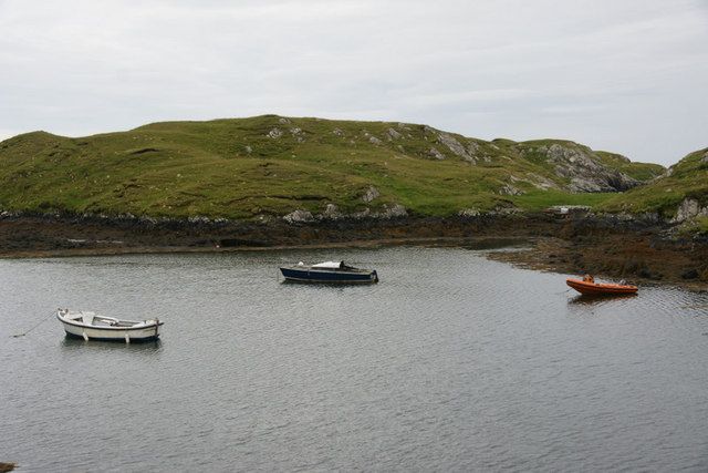 Boats on a lagoon, Aird na Cille, Scalpay (Sgalpaigh)