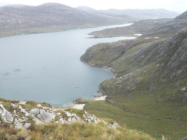 Overlooking the bay below Geodha Beag