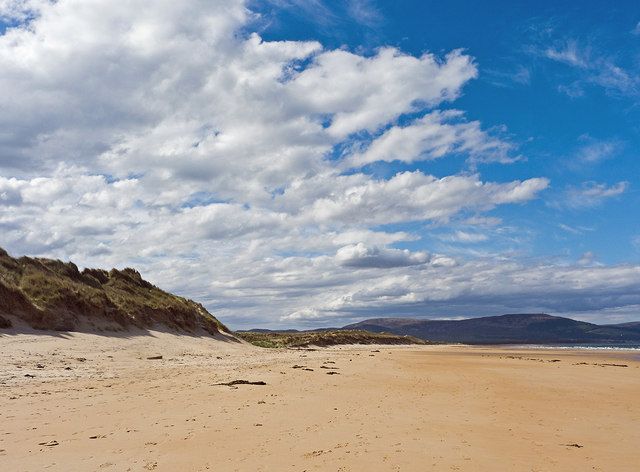 Deserted Embo Beach - on a Bank Holiday weekend!