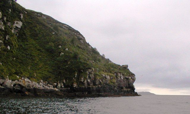 Approaching the Westernmost Point of Isle Martin