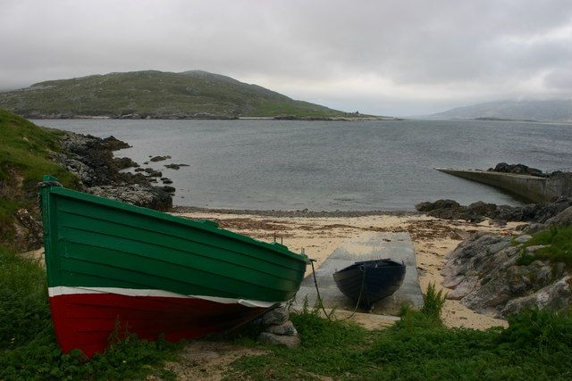 Towards Scarp from jetty at Huisinis