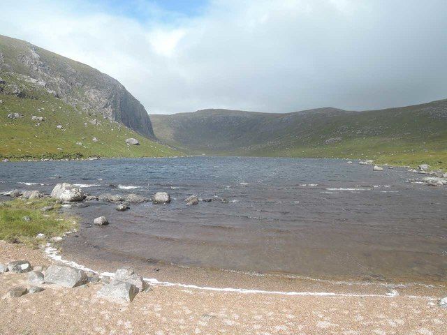 Beach at the south end of Loch Dhiobadail
