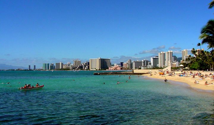 Outrigger Canoe Club Beach