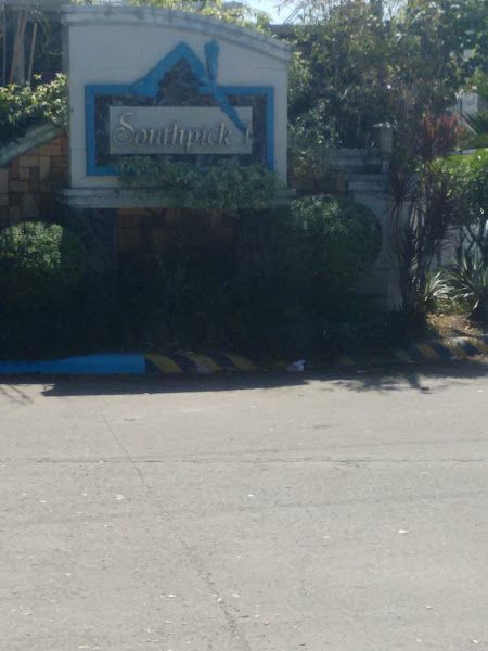 Southpick Resort
