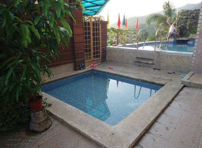 Mountain Peak Hot Spring Resort