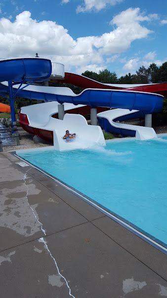 Pelican Harbor Indoor Outdoor Aquatic Park