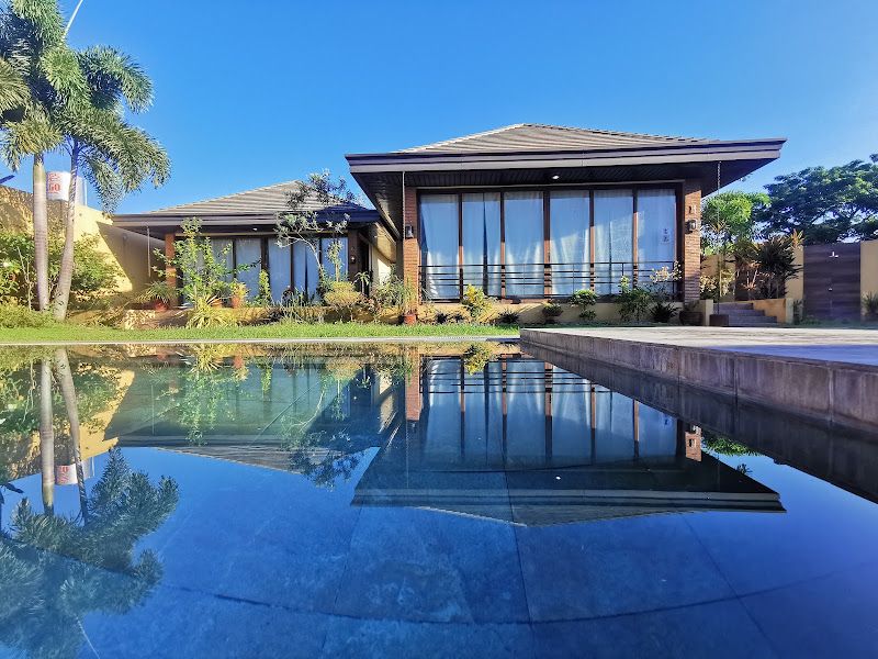 Algo Hotel and Resort