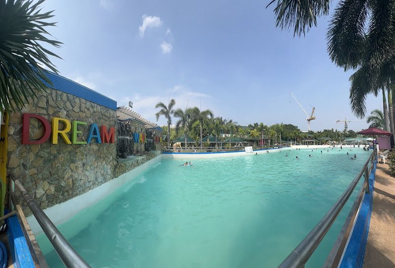 Dream Wave Resort