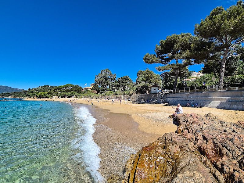 Beach day at Gigaro