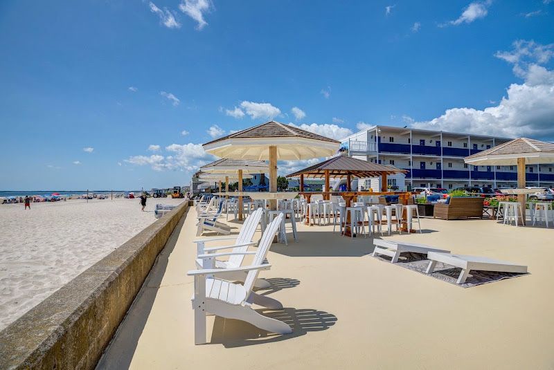 Royal Anchor Resort