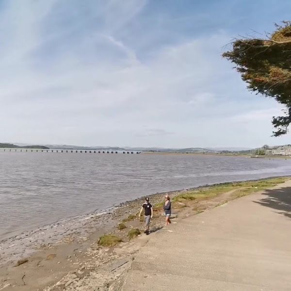 Around Arnside, Cumbria (360046)