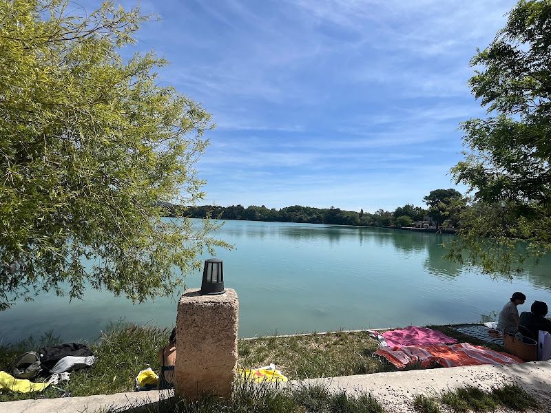 Beach Cabrières-d'Aigues