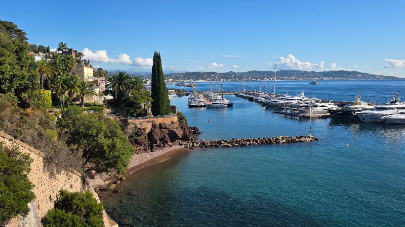 Snorkeling - sentier sous-marin