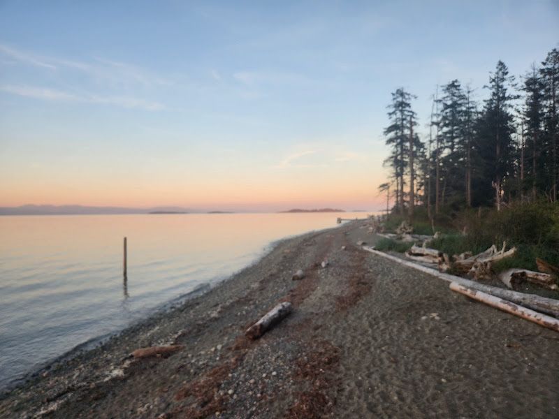 North Rathtrevor Beach