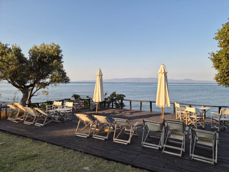 skites bungalows pool und strand