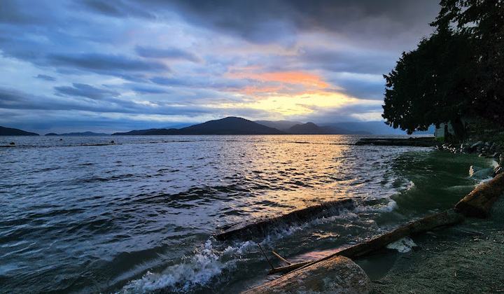Lions Bay Beach