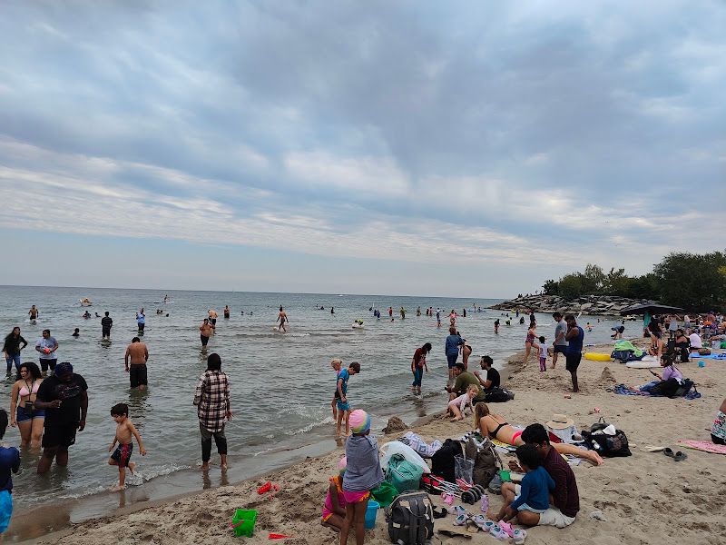 Bluffer's Beach