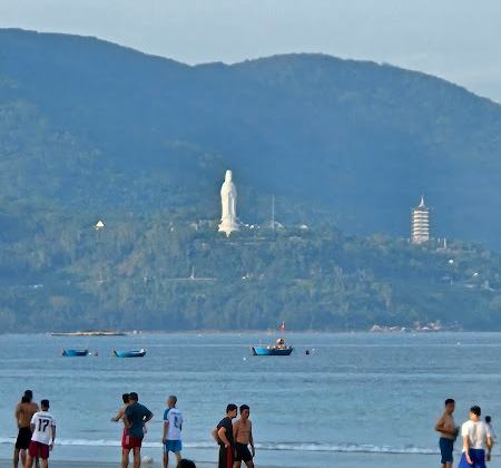 Bãi Biển Sơn Trà