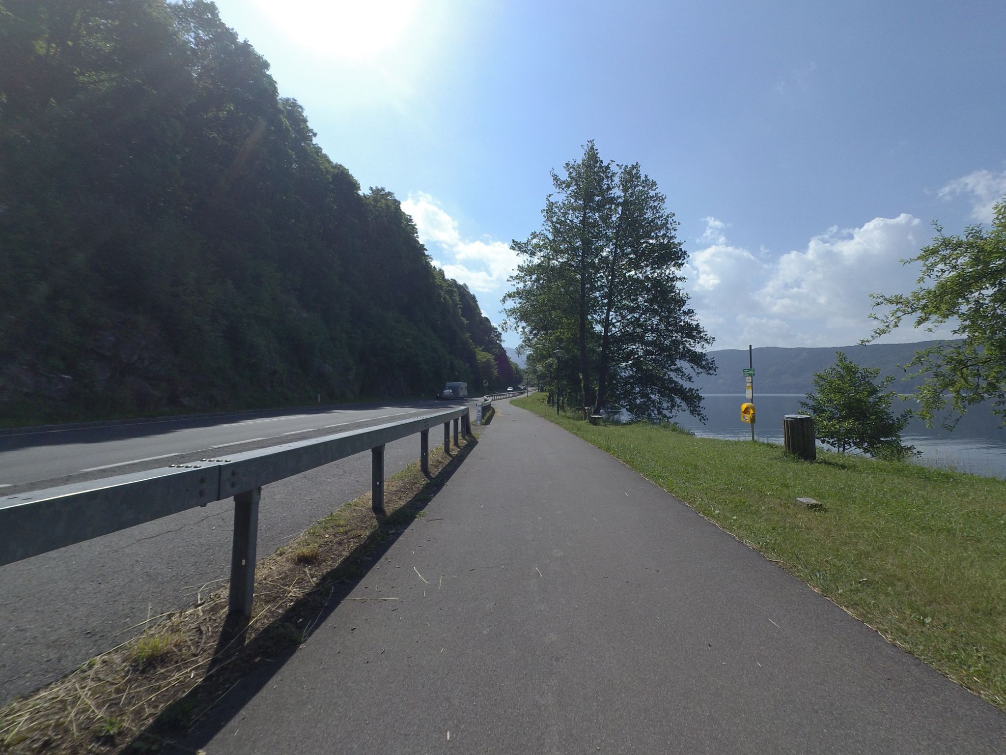Freier Seezugang Millstättersee nahe Schiffsanlegestelle Dellach-Sappl