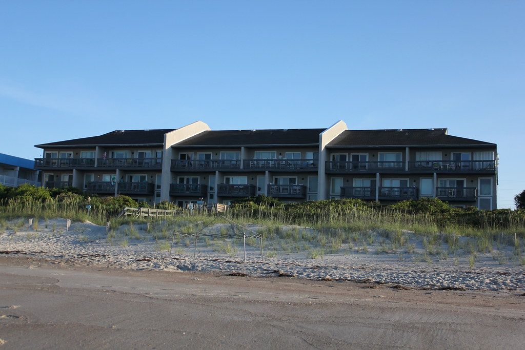 Pine Knoll Shores