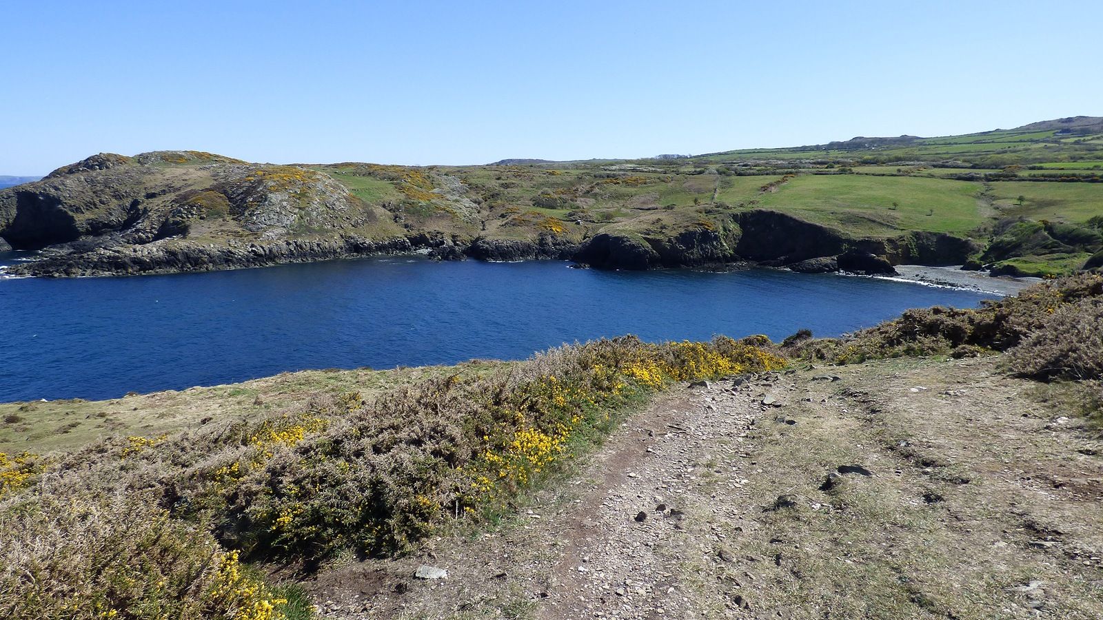 Porthsychan Bay