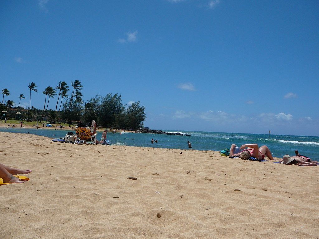 Poʻipū Beach