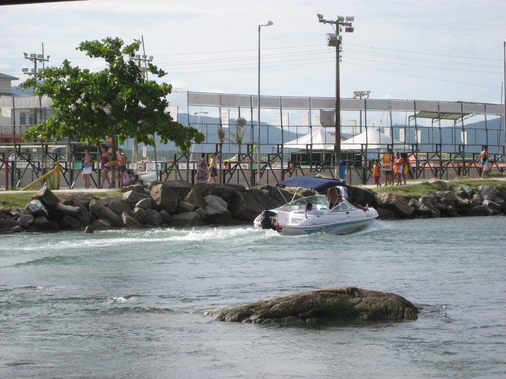 Praia dos Botos