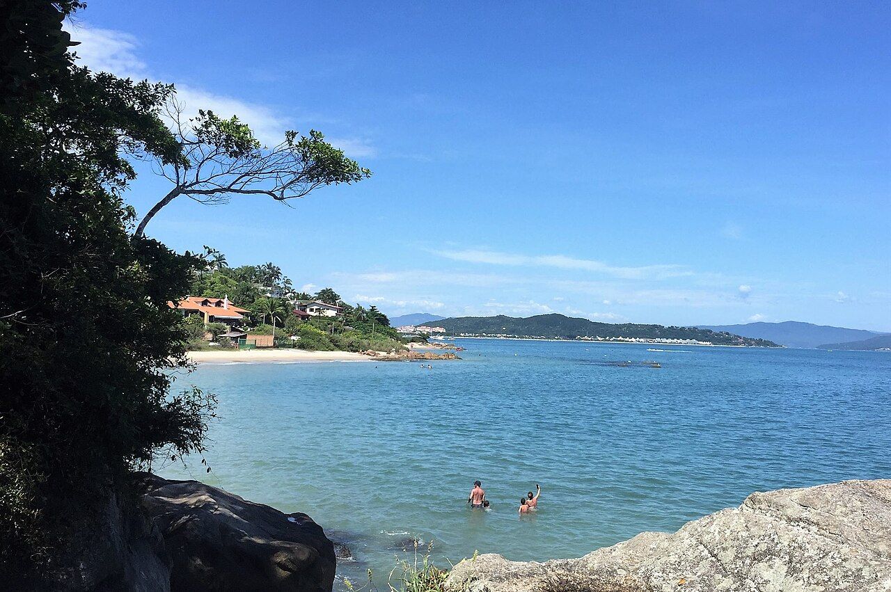 Praia de Canajurê
