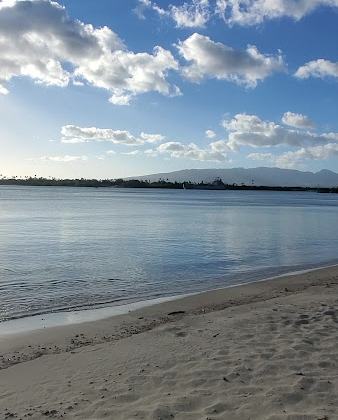 Fort Kamehameha Beach