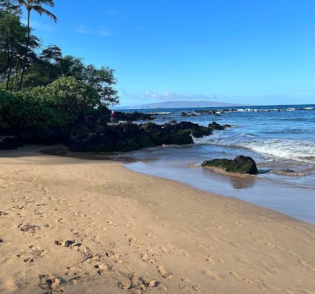 Mokapu Beach