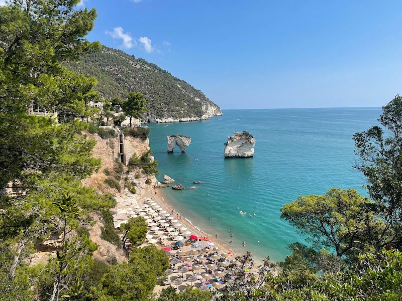 Baia dei Mergoli o delle Zagare - Nord