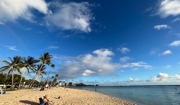 Ala Moana Beach