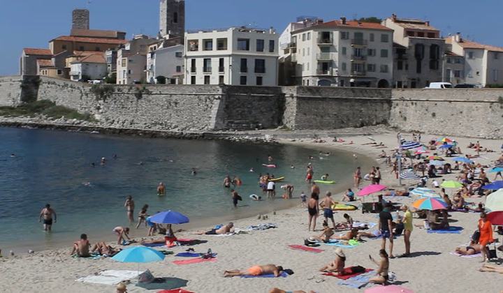 Plage du port