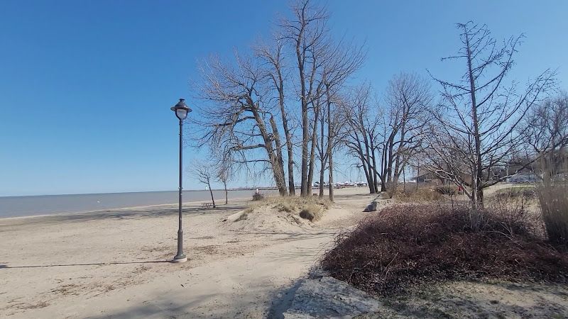 Lakeshore Park Beach