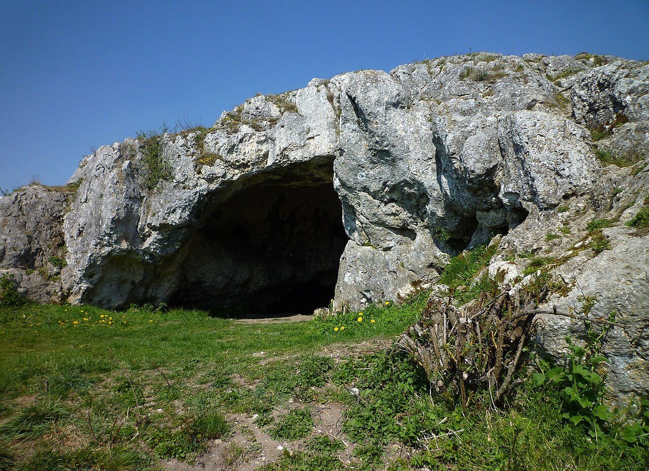 Ofnethöhlen bei Holheim