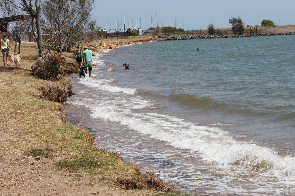 Plage AU-NE