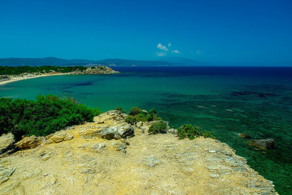 Mandraki Elias Beach