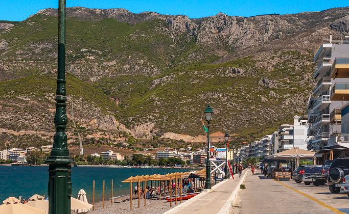 Loutraki blue flag beach