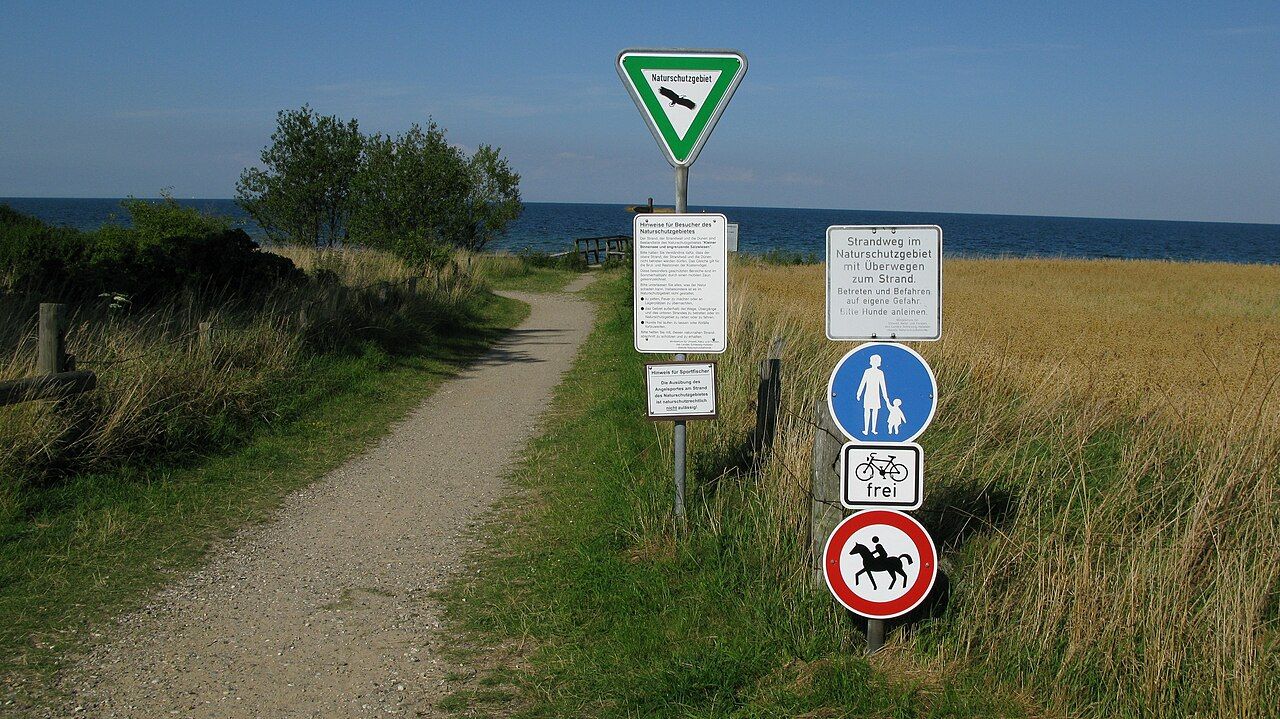 Kleiner Binnensee und angrenzende Salzwiesen